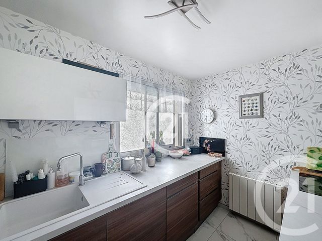 Appartement F2 à vendre - 2 pièces - 45.86 m2 - LE MESNIL ESNARD - 76 - HAUTE-NORMANDIE - Century 21 Harmony