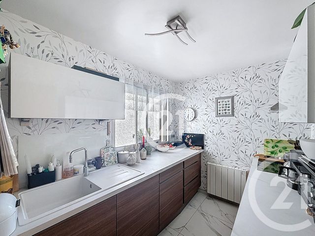 Appartement F2 à vendre - 2 pièces - 45.86 m2 - LE MESNIL ESNARD - 76 - HAUTE-NORMANDIE - Century 21 Harmony