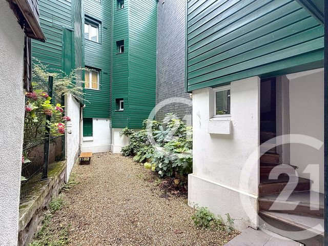 Afficher la photo en grand Appartement F1 à vendre - 1 pièce - 17.0 m2 - ROUEN - 76 - HAUTE-NORMANDIE - Century 21 Harmony