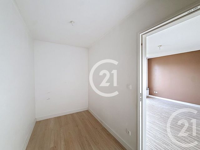 Appartement F4 à vendre - 5 pièces - 110.0 m2 - FRANQUEVILLE ST PIERRE - 76 - HAUTE-NORMANDIE - Century 21 Harmony