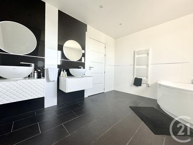 maison à vendre - 6 pièces - 162.15 m2 - BELBEUF - 76 - HAUTE-NORMANDIE - Century 21 Harmony