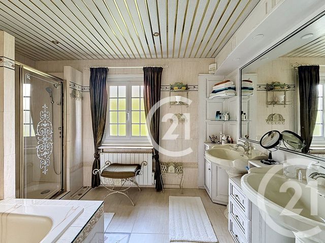 maison à vendre - 6 pièces - 140.0 m2 - LE MESNIL ESNARD - 76 - HAUTE-NORMANDIE - Century 21 Harmony