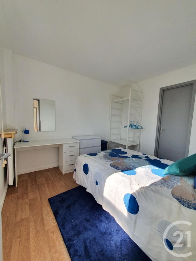 Afficher la photo en grand Appartement F4 à louer - 4 pièces - 66.88 m2 - MONT ST AIGNAN - 76 - HAUTE-NORMANDIE - Century 21 Harmony