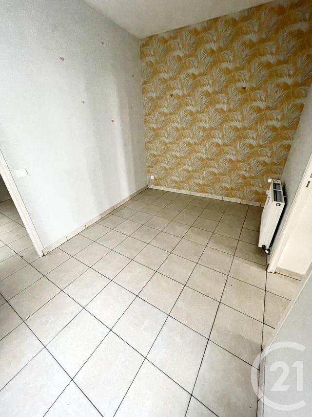 Appartement F3 à vendre - 3 pièces - 60.9 m2 - ROUEN - 76 - HAUTE-NORMANDIE - Century 21 Harmony Appartement F3 à vendre - 3 pièces - 60.9 m2 - ROUEN - 76 - HAUTE-NORMANDIE - Century 21 Harmony
