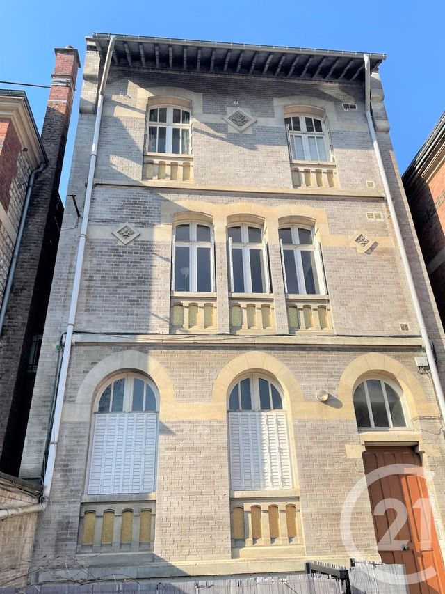 Appartement F1 à louer - 1 pièce - 21.79 m2 - ROUEN - 76 - HAUTE-NORMANDIE - Century 21 Harmony Appartement F1 à louer - 1 pièce - 21.79 m2 - ROUEN - 76 - HAUTE-NORMANDIE - Century 21 Harmony
