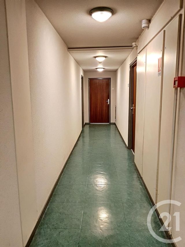 Appartement F1 à vendre - 1 pièce - 30.39 m2 - ROUEN - 76 - HAUTE-NORMANDIE - Century 21 Harmony Appartement F1 à vendre - 1 pièce - 30.39 m2 - ROUEN - 76 - HAUTE-NORMANDIE - Century 21 Harmony