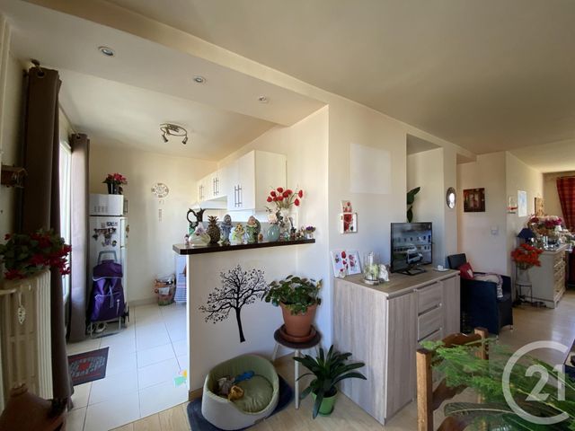 Afficher la photo en grand Appartement F2 à vendre - 2 pièces - 51.18 m2 - ROUEN - 76 - HAUTE-NORMANDIE - Century 21 Harmony