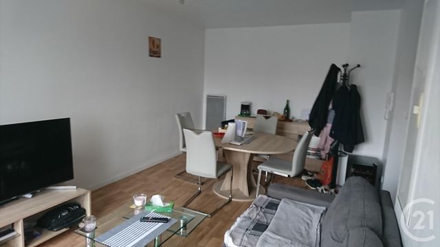 Appartement F2 à vendre - 2 pièces - 45.75 m2 - ROUEN - 76 - HAUTE-NORMANDIE - Century 21 Harmony Appartement F2 à vendre - 2 pièces - 45.75 m2 - ROUEN - 76 - HAUTE-NORMANDIE - Century 21 Harmony