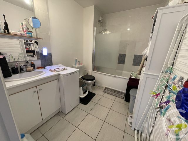Appartement F2 à vendre - 2 pièces - 47.0 m2 - LE MESNIL ESNARD - 76 - HAUTE-NORMANDIE - Century 21 Harmony Appartement F2 à vendre - 2 pièces - 47.0 m2 - LE MESNIL ESNARD - 76 - HAUTE-NORMANDIE - Century 21 Harmony