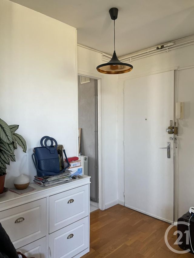 Appartement F4 à vendre - 4 pièces - 79.27 m2 - BONSECOURS - 76 - HAUTE-NORMANDIE - Century 21 Harmony Appartement F4 à vendre - 4 pièces - 79.27 m2 - BONSECOURS - 76 - HAUTE-NORMANDIE - Century 21 Harmony