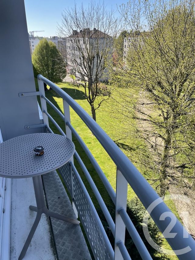 Appartement F4 à vendre - 4 pièces - 79.27 m2 - BONSECOURS - 76 - HAUTE-NORMANDIE - Century 21 Harmony Appartement F4 à vendre - 4 pièces - 79.27 m2 - BONSECOURS - 76 - HAUTE-NORMANDIE - Century 21 Harmony