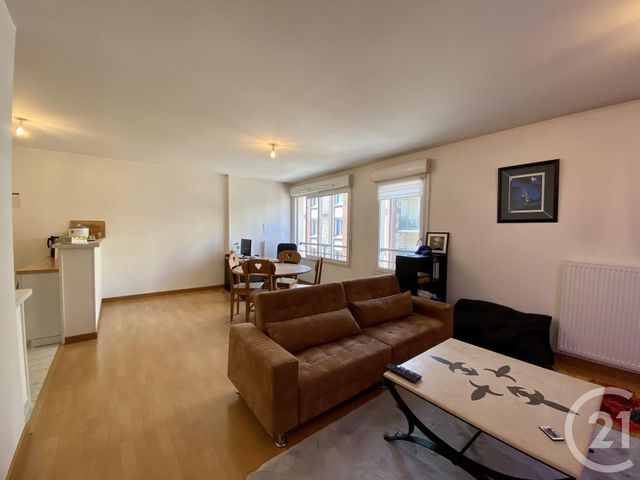 Appartement F2 à vendre - 2 pièces - 52.17 m2 - ROUEN - 76 - HAUTE-NORMANDIE - Century 21 Harmony Appartement F2 à vendre - 2 pièces - 52.17 m2 - ROUEN - 76 - HAUTE-NORMANDIE - Century 21 Harmony