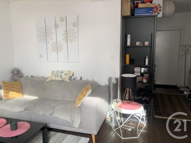 Appartement F2 à louer - 2 pièces - 35.0 m2 - ROUEN - 76 - HAUTE-NORMANDIE - Century 21 Harmony Appartement F2 à louer - 2 pièces - 35.0 m2 - ROUEN - 76 - HAUTE-NORMANDIE - Century 21 Harmony