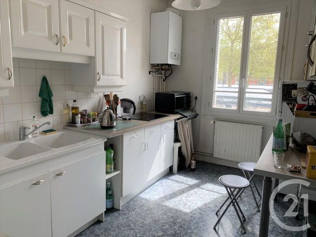 Appartement F4 à louer - 4 pièces - 84.12 m2 - ROUEN - 76 - HAUTE-NORMANDIE - Century 21 Harmony Appartement F4 à louer - 4 pièces - 84.12 m2 - ROUEN - 76 - HAUTE-NORMANDIE - Century 21 Harmony