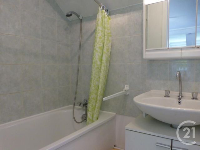 Appartement F1 à vendre - 1 pièce - 23.6 m2 - ROUEN - 76 - HAUTE-NORMANDIE - Century 21 Harmony Appartement F1 à vendre - 1 pièce - 23.6 m2 - ROUEN - 76 - HAUTE-NORMANDIE - Century 21 Harmony