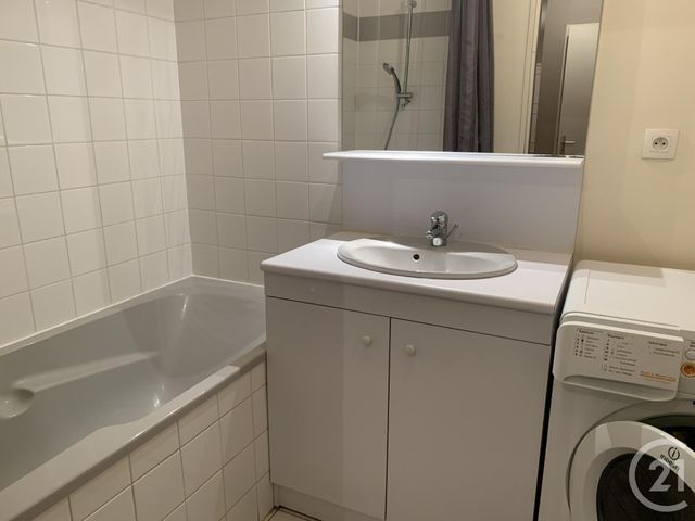 Appartement F4 à louer - 4 pièces - 85.0 m2 - ROUEN - 76 - HAUTE-NORMANDIE - Century 21 Harmony Appartement F4 à louer - 4 pièces - 85.0 m2 - ROUEN - 76 - HAUTE-NORMANDIE - Century 21 Harmony