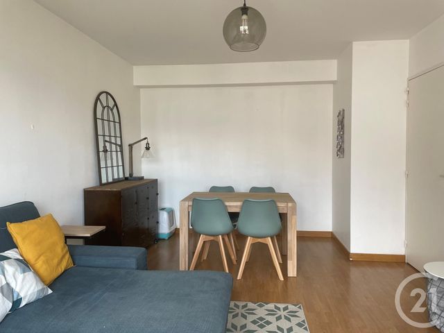 Appartement F2 à louer - 2 pièces - 45.0 m2 - ROUEN - 76 - HAUTE-NORMANDIE - Century 21 Harmony Appartement F2 à louer - 2 pièces - 45.0 m2 - ROUEN - 76 - HAUTE-NORMANDIE - Century 21 Harmony