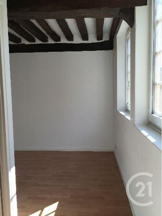 Afficher la photo en grand Appartement F2 à louer - 2 pièces - 45.0 m2 - ROUEN - 76 - HAUTE-NORMANDIE - Century 21 Harmony