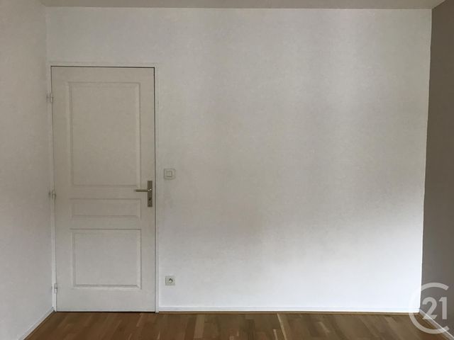 Afficher la photo en grand Appartement F4 à louer - 4 pièces - 80.66 m2 - ROUEN - 76 - HAUTE-NORMANDIE - Century 21 Harmony