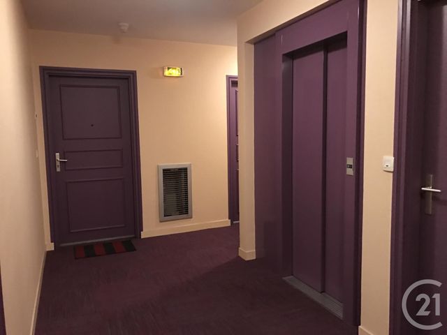Afficher la photo en grand Appartement F4 à louer - 4 pièces - 80.66 m2 - ROUEN - 76 - HAUTE-NORMANDIE - Century 21 Harmony