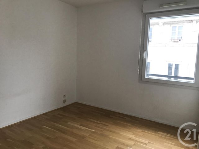 Afficher la photo en grand Appartement F4 à louer - 4 pièces - 80.66 m2 - ROUEN - 76 - HAUTE-NORMANDIE - Century 21 Harmony