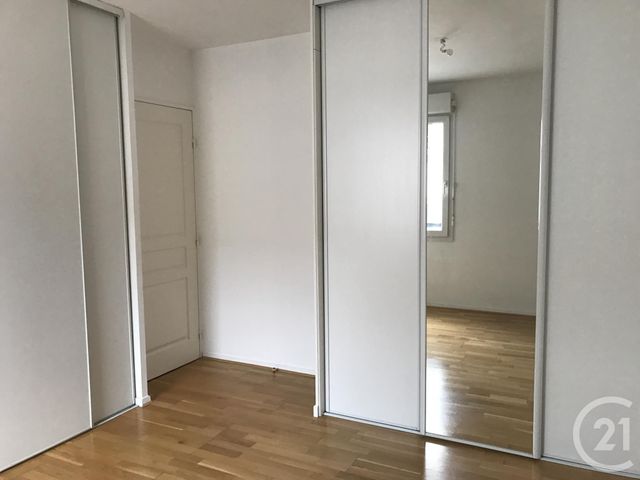 Afficher la photo en grand Appartement F4 à louer - 4 pièces - 80.66 m2 - ROUEN - 76 - HAUTE-NORMANDIE - Century 21 Harmony