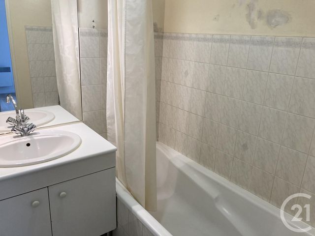 Afficher la photo en grand Appartement F2 à louer - 2 pièces - 46.7 m2 - ROUEN - 76 - HAUTE-NORMANDIE - Century 21 Harmony