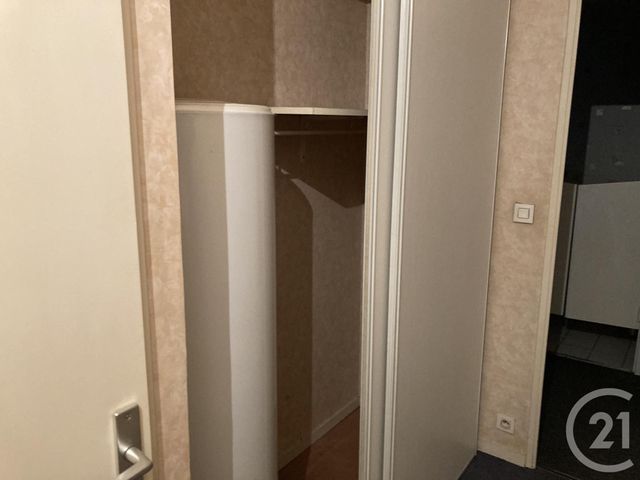 Afficher la photo en grand Appartement F2 à louer - 2 pièces - 46.7 m2 - ROUEN - 76 - HAUTE-NORMANDIE - Century 21 Harmony
