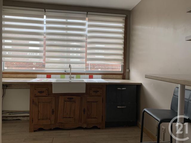 Afficher la photo en grand Appartement F4 à vendre - 4 pièces - 79.4 m2 - ROUEN - 76 - HAUTE-NORMANDIE - Century 21 Harmony