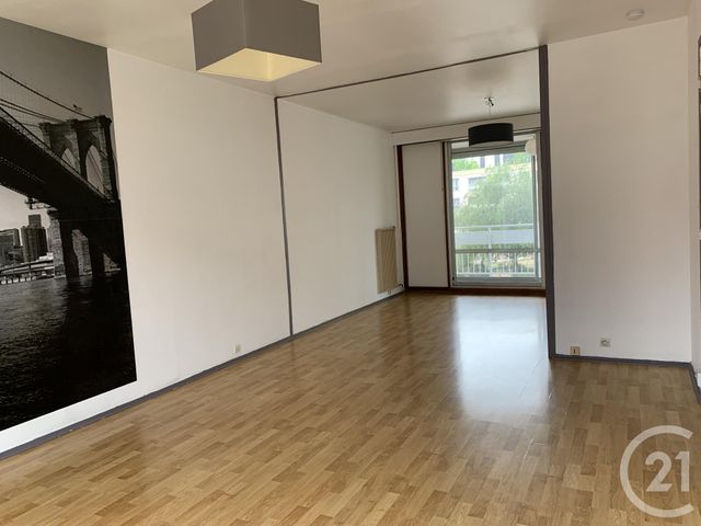 Afficher la photo en grand Appartement F4 à vendre - 4 pièces - 79.4 m2 - ROUEN - 76 - HAUTE-NORMANDIE - Century 21 Harmony