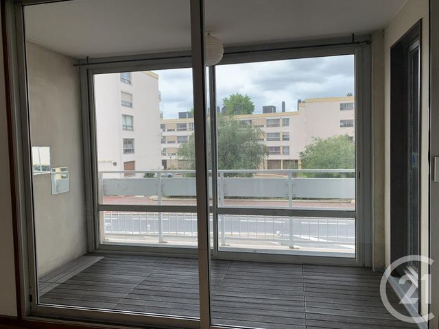 Afficher la photo en grand Appartement F4 à vendre - 4 pièces - 79.4 m2 - ROUEN - 76 - HAUTE-NORMANDIE - Century 21 Harmony