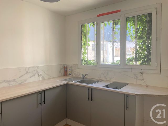 Afficher la photo en grand Appartement F2 à louer - 2 pièces - 40.0 m2 - ROUEN - 76 - HAUTE-NORMANDIE - Century 21 Harmony