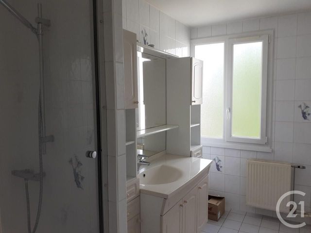 Afficher la photo en grand Appartement F4 à vendre - 4 pièces - 74.0 m2 - BIHOREL - 76 - HAUTE-NORMANDIE - Century 21 Harmony