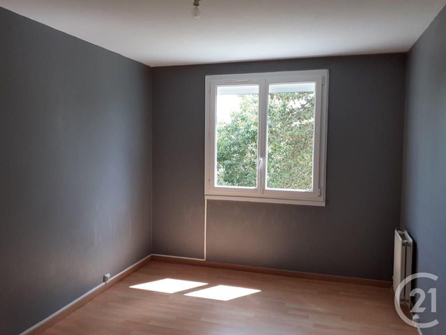 Afficher la photo en grand Appartement F4 à vendre - 4 pièces - 74.0 m2 - BIHOREL - 76 - HAUTE-NORMANDIE - Century 21 Harmony