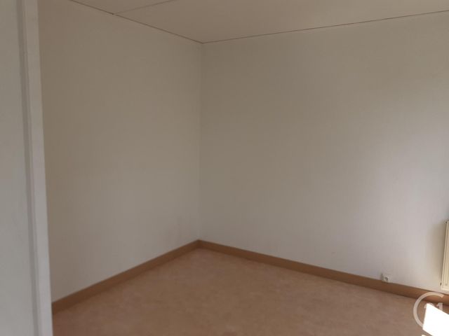Afficher la photo en grand Appartement F4 à vendre - 4 pièces - 74.0 m2 - BIHOREL - 76 - HAUTE-NORMANDIE - Century 21 Harmony