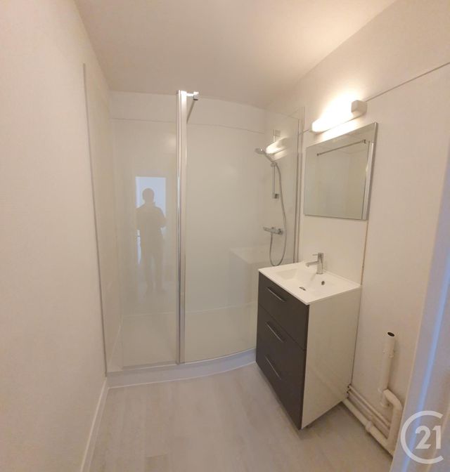 Afficher la photo en grand Appartement F2 à louer - 2 pièces - 58.65 m2 - ROUEN - 76 - HAUTE-NORMANDIE - Century 21 Harmony