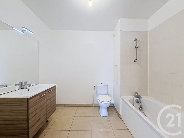Appartement F2 à vendre - 2 pièces - 42.9 m2 - DEVILLE LES ROUEN - 76 - HAUTE-NORMANDIE - Century 21 Harmony