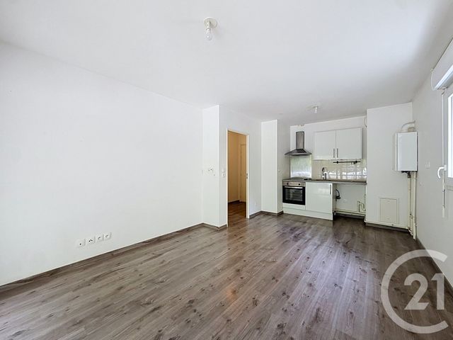 Appartement F2 à vendre - 2 pièces - 42.9 m2 - DEVILLE LES ROUEN - 76 - HAUTE-NORMANDIE - Century 21 Harmony