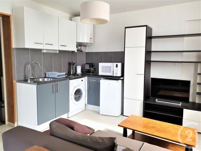 Appartement F1 à louer - 1 pièce - 30.35 m2 - BOIS GUILLAUME - 76 - HAUTE-NORMANDIE - Century 21 Harmony