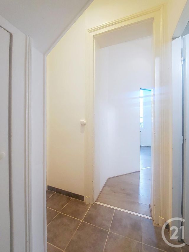 Appartement à louer - 2 pièces - 31.95 m2 - ROUEN - 76 - HAUTE-NORMANDIE - Century 21 Harmony