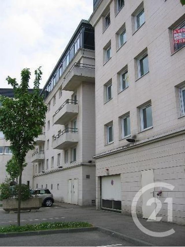 Studio à vendre - 1 pièce - 30.0 m2 - ROUEN - 76 - HAUTE-NORMANDIE - Century 21 Harmony