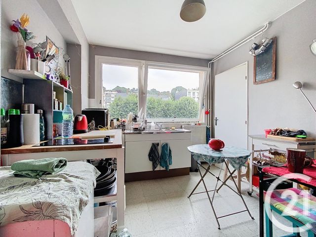 Afficher la photo en grand Appartement F2 à vendre - 2 pièces - 54.6 m2 - ROUEN - 76 - HAUTE-NORMANDIE - Century 21 Harmony