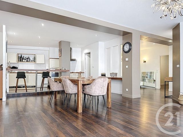 Afficher la photo en grand Appartement F4 à vendre - 4 pièces - 119.33 m2 - ROUEN - 76 - HAUTE-NORMANDIE - Century 21 Harmony