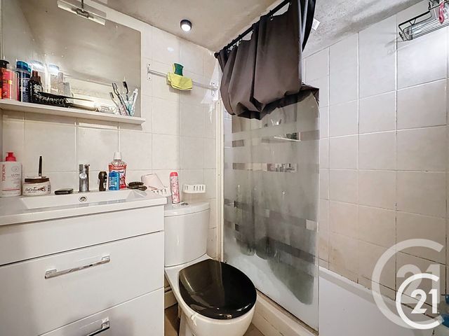 Appartement à vendre - 2 pièces - 37.5 m2 - ROUEN - 76 - HAUTE-NORMANDIE - Century 21 Harmony