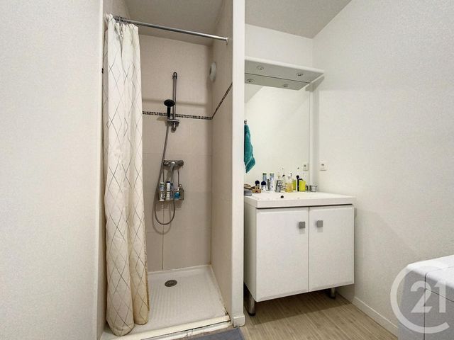 Appartement F3 à vendre - 3 pièces - 56.78 m2 - MONT ST AIGNAN - 76 - HAUTE-NORMANDIE - Century 21 Harmony