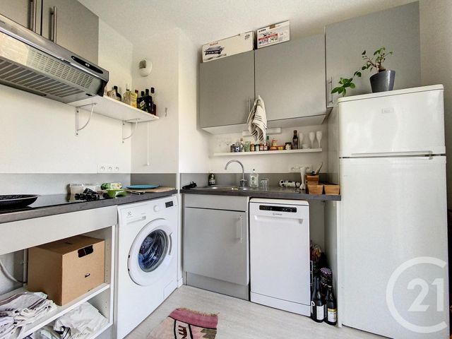 Appartement F3 à vendre - 3 pièces - 56.78 m2 - MONT ST AIGNAN - 76 - HAUTE-NORMANDIE - Century 21 Harmony