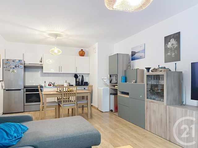 Appartement F3 à vendre - 3 pièces - 61.55 m2 - DEVILLE LES ROUEN - 76 - HAUTE-NORMANDIE - Century 21 Harmony