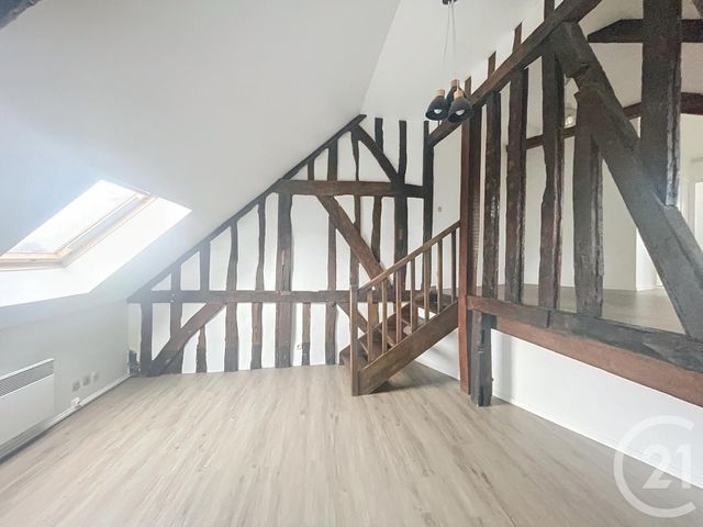 Appartement F2 à louer - 2 pièces - 58.6 m2 - ROUEN - 76 - HAUTE-NORMANDIE - Century 21 Harmony
