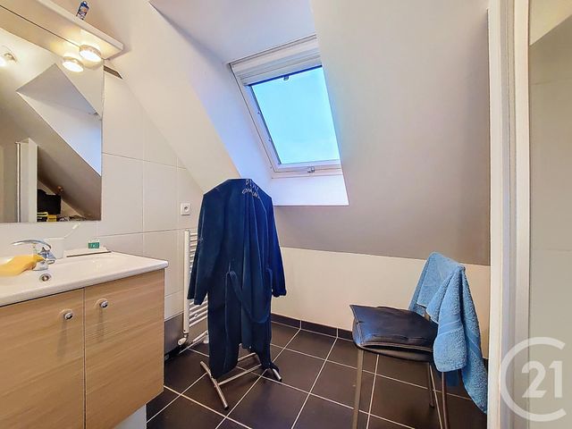 maison à louer - 5 pièces - 108.2 m2 - FRANQUEVILLE ST PIERRE - 76 - HAUTE-NORMANDIE - Century 21 Harmony