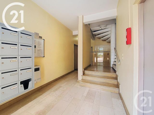 Appartement F2 à louer - 2 pièces - 46.0 m2 - ROUEN - 76 - HAUTE-NORMANDIE - Century 21 Harmony